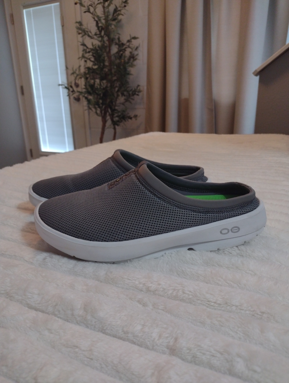 OOFOS OOcoozie Sport Mule Men 11 Grey Slides Comfort Recovery Mesh Shoes Outdoor
